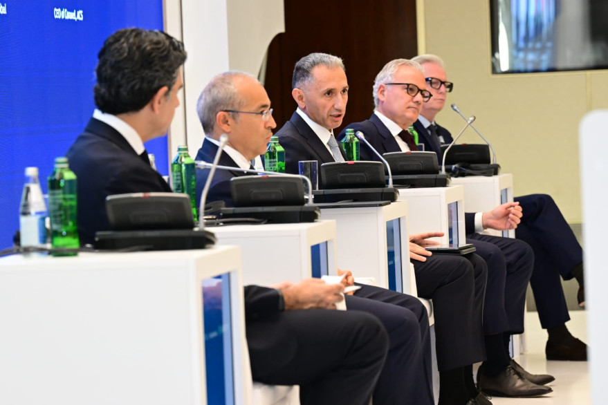 Nazir Rəşad Nəbiyev 2-ci Azərbaycan Beynəlxalq İnvestisiya Forumu çərçivəsində təşkil olunan panel müzakirəsində iştirak edib