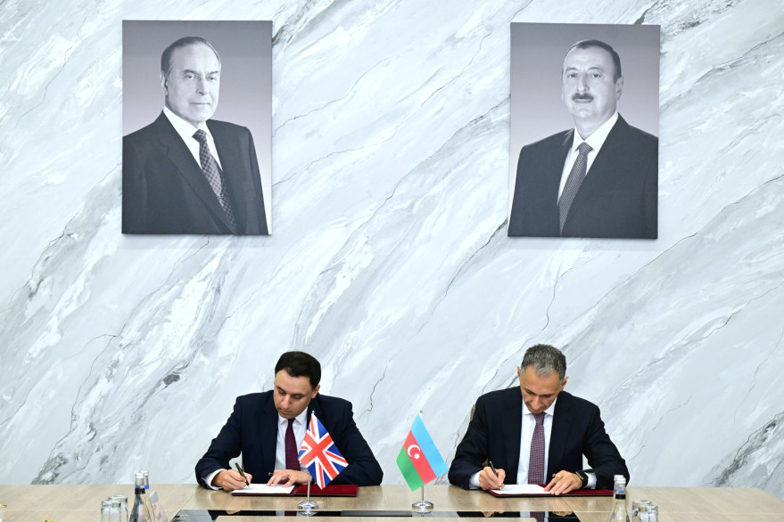 Nazir Rəşad Nəbiyev Böyük Britaniyanın Biznes, İnnovasiya və Ticarət Departamentinin ticarət üzrə dövlət naziri ilə görüşüb