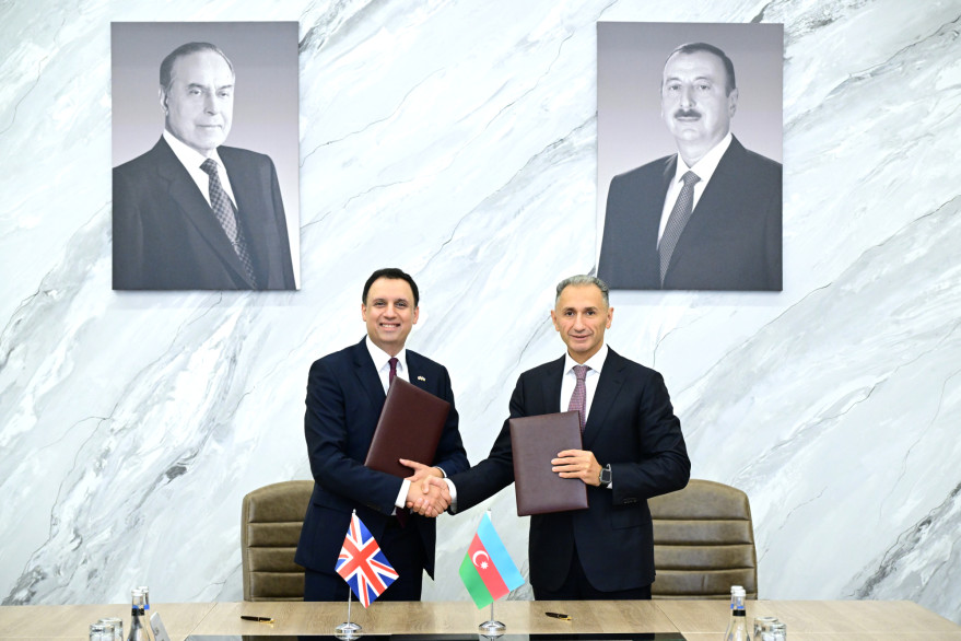 Nazir Rəşad Nəbiyev Böyük Britaniyanın Biznes, İnnovasiya və Ticarət Departamentinin ticarət üzrə dövlət naziri ilə görüşüb