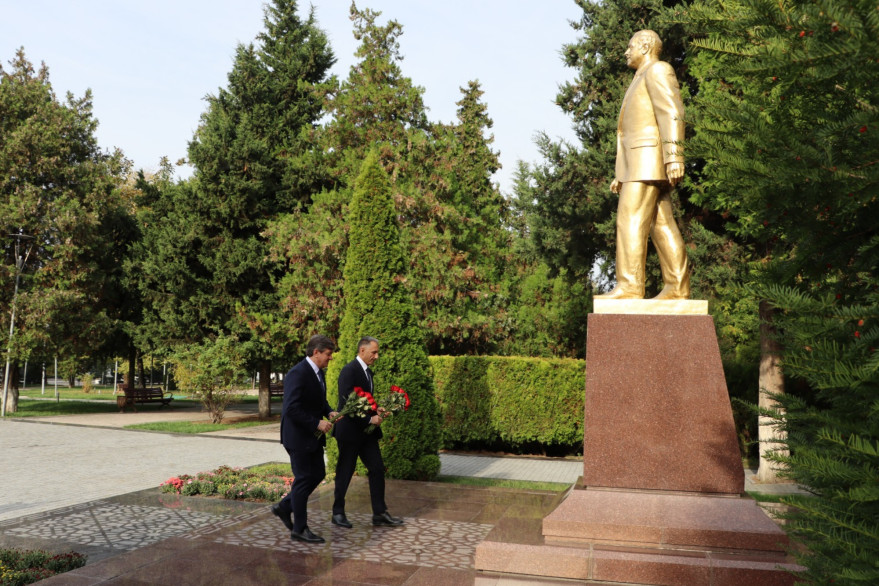 Nazir Rəşad Nəbiyev Qəbələdə vətəndaşları qəbul edib