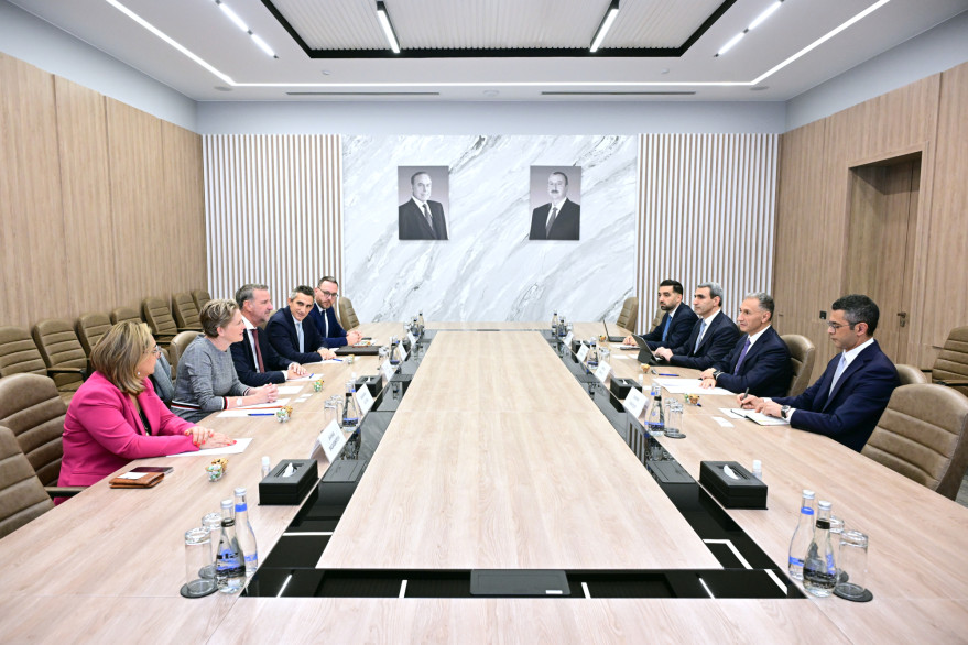 Nazir Rəşad Nəbiyev Niderlandın “C. Steinweg Group” şirkətinin baş icraçı direktoru ilə görüşüb