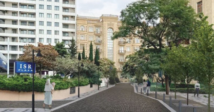 Xaqani bağı və Fəvvarələr meydanından Qış parkına və Mərkəzi parka iki piyada marşrutu formalaşdırılır