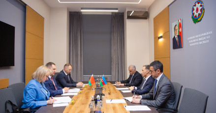 Министр Рашад Набиев встретился с министром транспорта и коммуникаций Беларуси