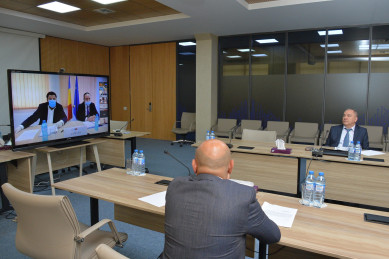 Representatives of four countries discuss transport and logistics issues