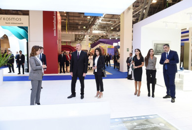 President Ilham Aliyev viewed Bakutel 2018 exhibition