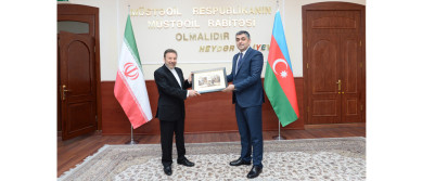 Azerbaijan, Iran discuss prospects for ICT cooperation