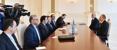 President Ilham Aliyev receives delegation led by Iranian Minister of Information and Communications Technology