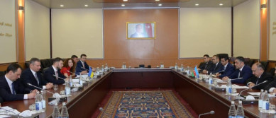 Ramin Guluzade met with Minister of Infrastructure of Ukraine