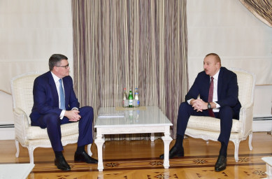 Prezident İlham Əliyev CISCO şirkətinin nümayəndə heyətini qəbul edib