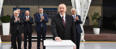 Prezident İlham Əliyev Bakı Beynəlxalq Dəniz Ticarət Limanı Kompleksinin açılışında iştirak edib