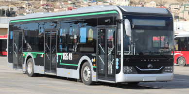 В Баку с целью тестирования доставлен очередной автобус с электродвигателем