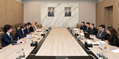 Deputy Minister Samir Mammadov met with delegation of European Bank for Reconstruction and Development