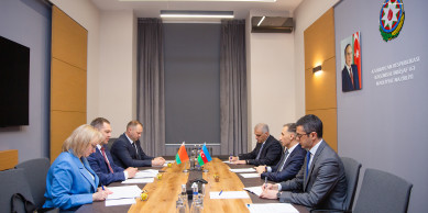 Minister Rashad Nabiyev met with Belarus Minister of Transport and Communications