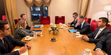 Министр Рашад Набиев встретился с вице-президентом компании Intel Сарой Кемп