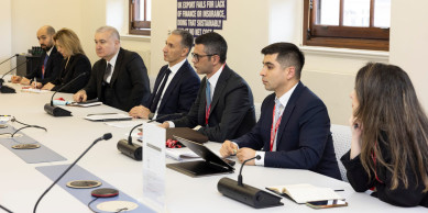 Nazir Rəşad Nəbiyev Böyük Britaniyanın İxrac maliyyələşdirilməsi üzrə dövlət agentliyinin baş icraçı direktoru ilə görüşüb