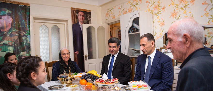 Minister Rashad Nabiyev visits family whose two sons became martyrs