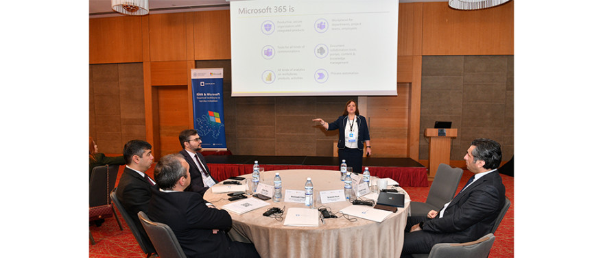 Министерство цифрового развития и транспорта совместно с Microsoft провело семинар в Баку
