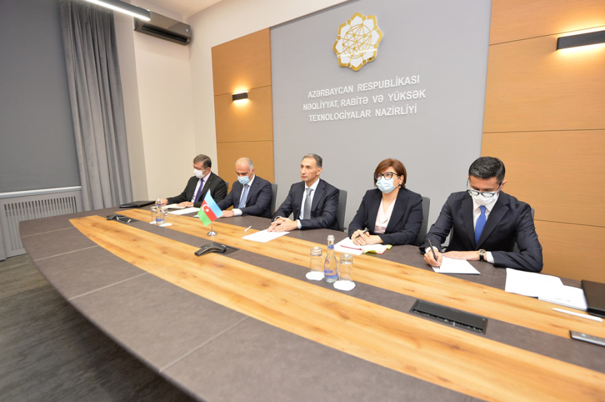 Meeting held between transport ministers of China and Azerbaijan