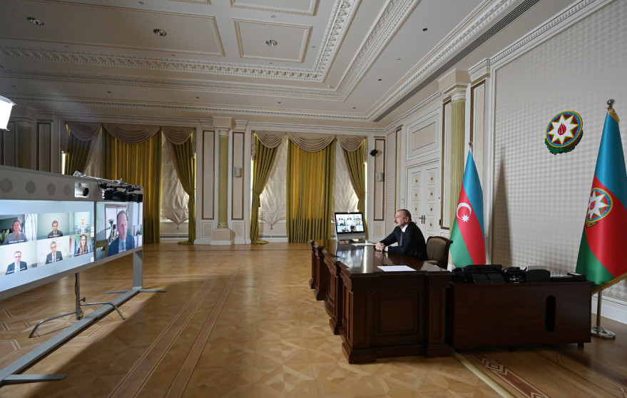 Prezident İlham Əliyevlə “Microsoft” şirkətinin vitse-prezidenti və digər nümayəndələri arasında videokonfrans keçirilib