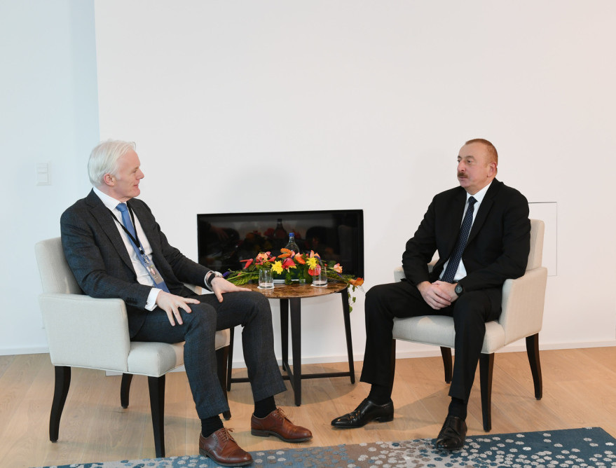 President Ilham Aliyev met with Microsoft vice president