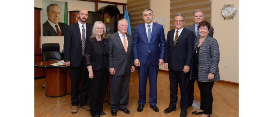 Ramin Quluzadə Dünya Dini Liderlərinin II Sammitində iştirak etmək üçün ölkəmizə səfərə gələn ABŞ nümayəndə heyətini qəbul edib