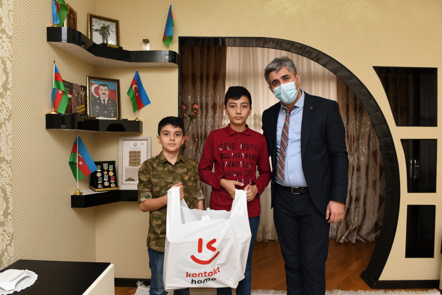Министерство транспорта, связи и высоких технологий порадовало детей шехидов