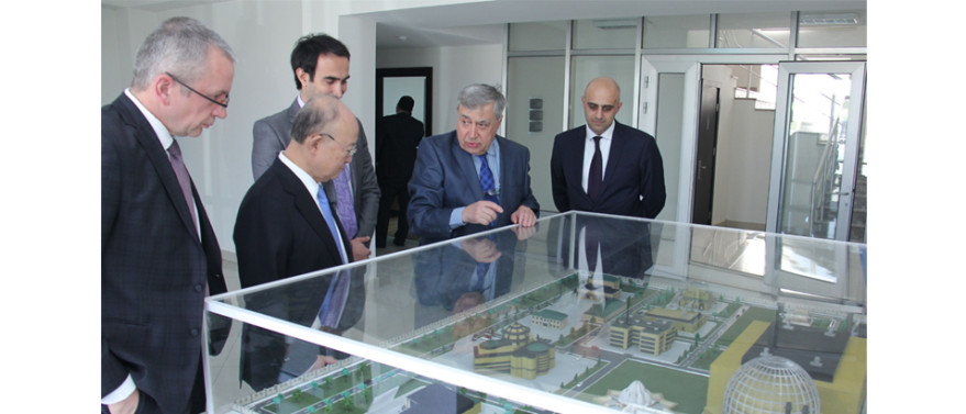 IAEA Director General visits National Nuclear Research Center