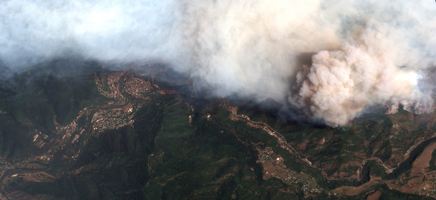 «Азеркосмос» предоставил Грузии спутниковые снимки лесного пожара