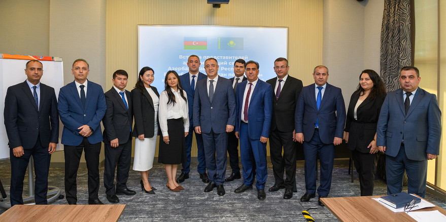 Meeting held between representatives of communications administrations of Azerbaijan and Kazakhstan regarding coordination of frequencies of terrestrial services