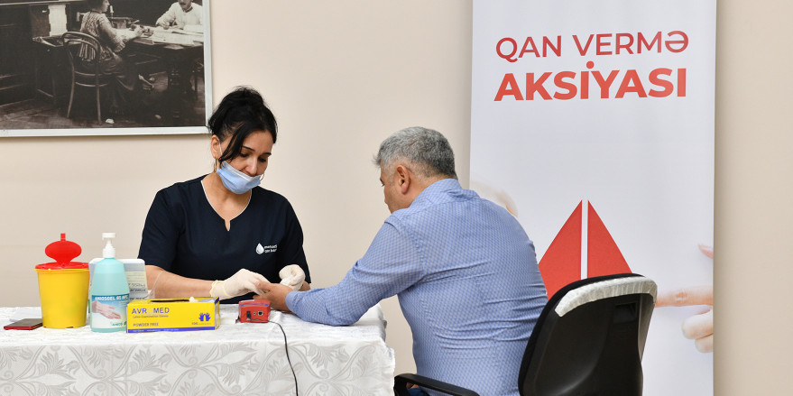 Rəqəmsal İnkişaf və Nəqliyyat Nazirliyində Zəfər Günü ərəfəsində qanvermə aksiyası keçirilib