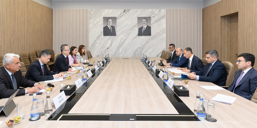 Nazir Rəşad Nəbiyev Asiya İnkişaf Bankının Cənubi, Mərkəzi və Qərbi Asiya regionu üzrə vitse-prezidenti ilə görüşüb