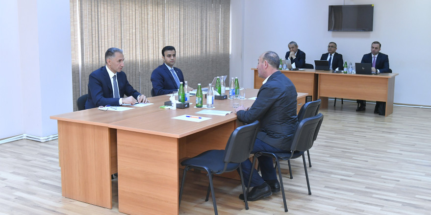 Nazir Rəşad Nəbiyev Salyanda vətəndaşları qəbul edib