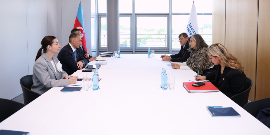 Minister Rashad Nabiyev Meets with UN-Habitat Executive Director